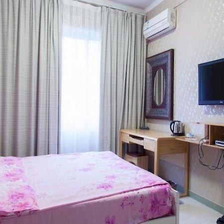Mix Hotel Haikou  Buitenkant foto